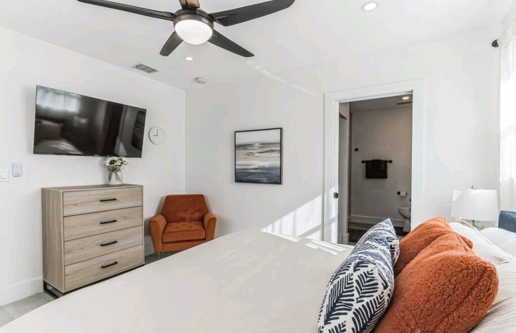 Stunning 4 bedroom, 4 bath property with a private pool!