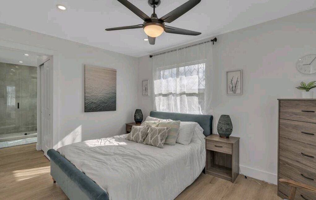 Stunning 4 bedroom, 4 bath property with a private pool!