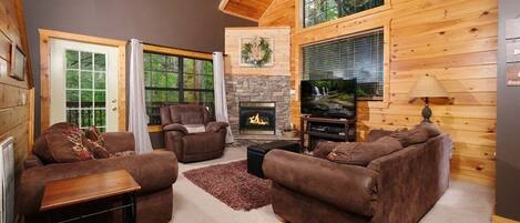 تلفزيون ذكي، مدفأة، ألعاب فيديو