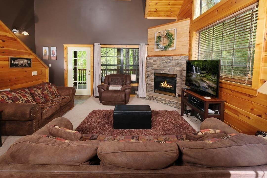 Get Ready for an Unforgettable Vacation – Where the Woods Meet Comfort and Convenience