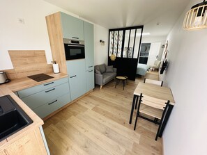 1 bedroom, iron/ironing board, free WiFi, bed sheets