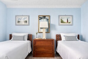 4 bedrooms, iron/ironing board, free WiFi, bed sheets