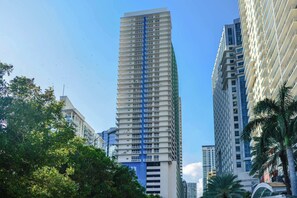 Exterior - Free Parking + Balcony Views | Brickell Getaway (Miami)