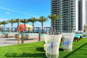 Immagine non classificata, 3 di 52, pulsante