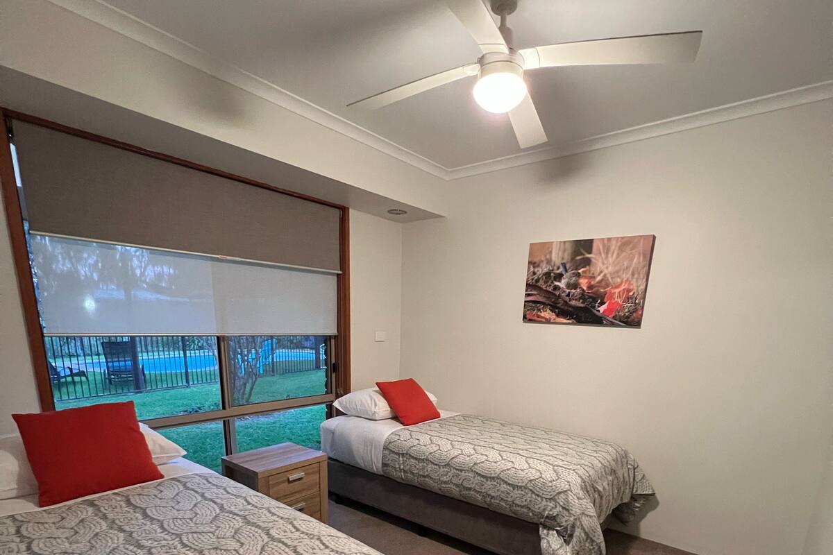 Comfort-Apartment | Individuell dekoriert, individuell eingerichtet, Verdunkelungsvorhänge