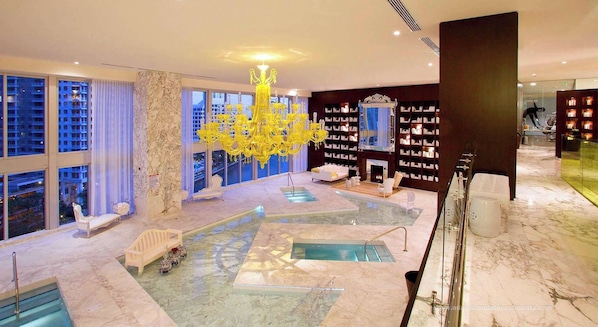 Spa - Brickell Skyline Escape | Stylish 17th-Floor Condo (Miami)