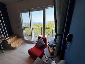 深海區 樓中樓蜜月雙人房 | 遮光窗簾/窗簾、免費 Wi-Fi