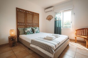 2 chambres, fer et planche Ă repasser, Wi-Fi gratuit, draps fournis