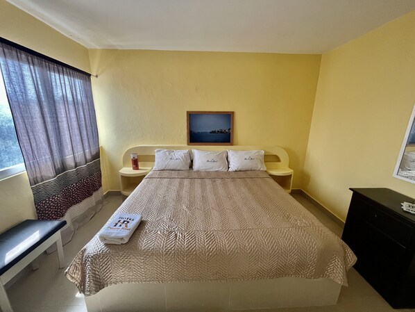Superior Room | Free WiFi, bed sheets