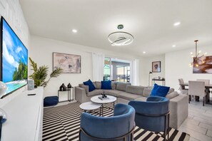 Villa (Multiple Bedrooms) | Property amenity - Secluded 10 Bedroom Villa With Ocean Views 6282 (Davenport)