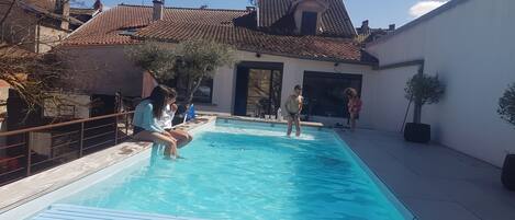 Outdoor pool, a heated pool