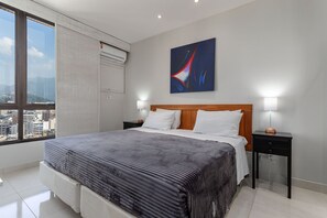 Room - 1806 (Rio de Janeiro)