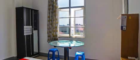 Standard Single Room | Bed sheets