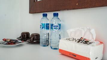 Douche, serviettes fournies