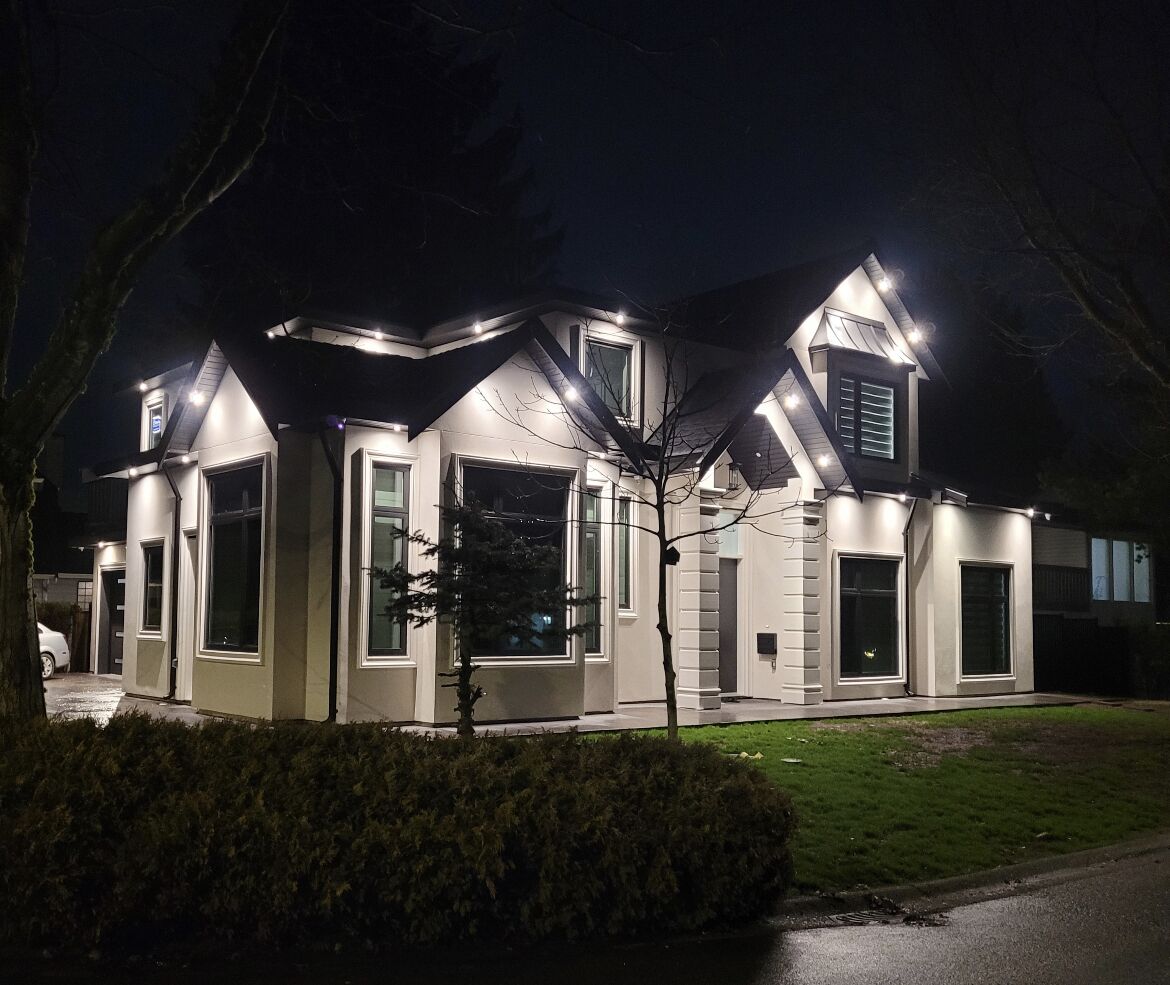 Contemporary couple’s getaway w/ separate entrance