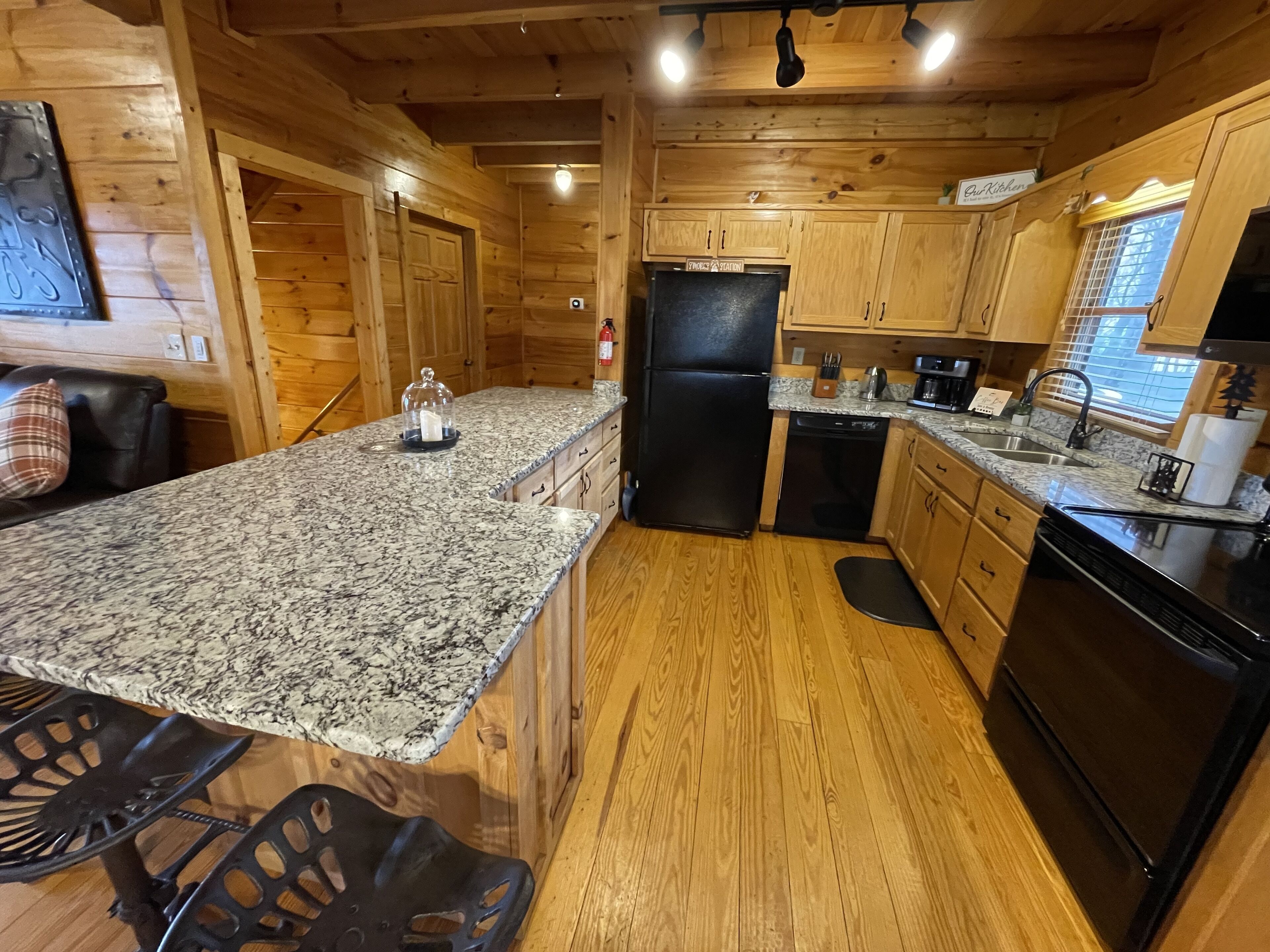 Mountain View Blue Ridge, Dog Friendly 3BR Hot Tub