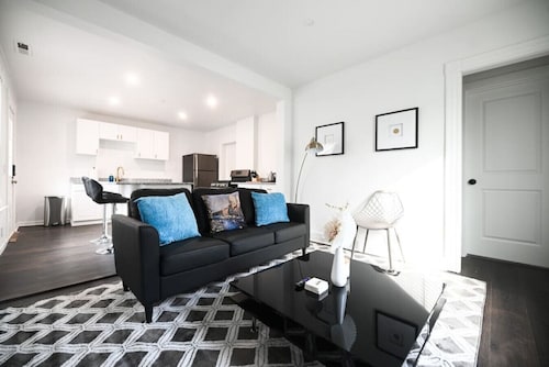 2R · Renovated brand new 2BR listing