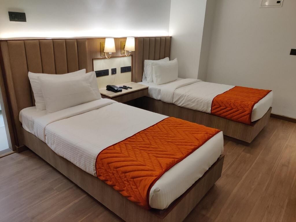 In-room safe, iron/ironing board, free WiFi, bed sheets