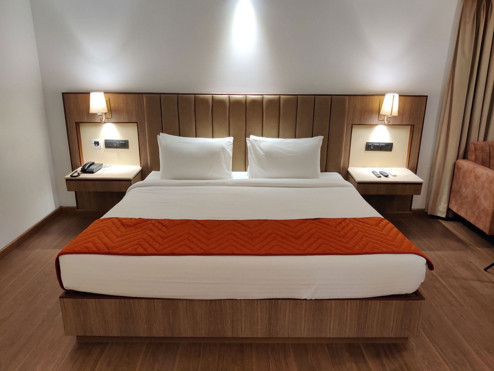 In-room safe, iron/ironing board, free WiFi, bed sheets