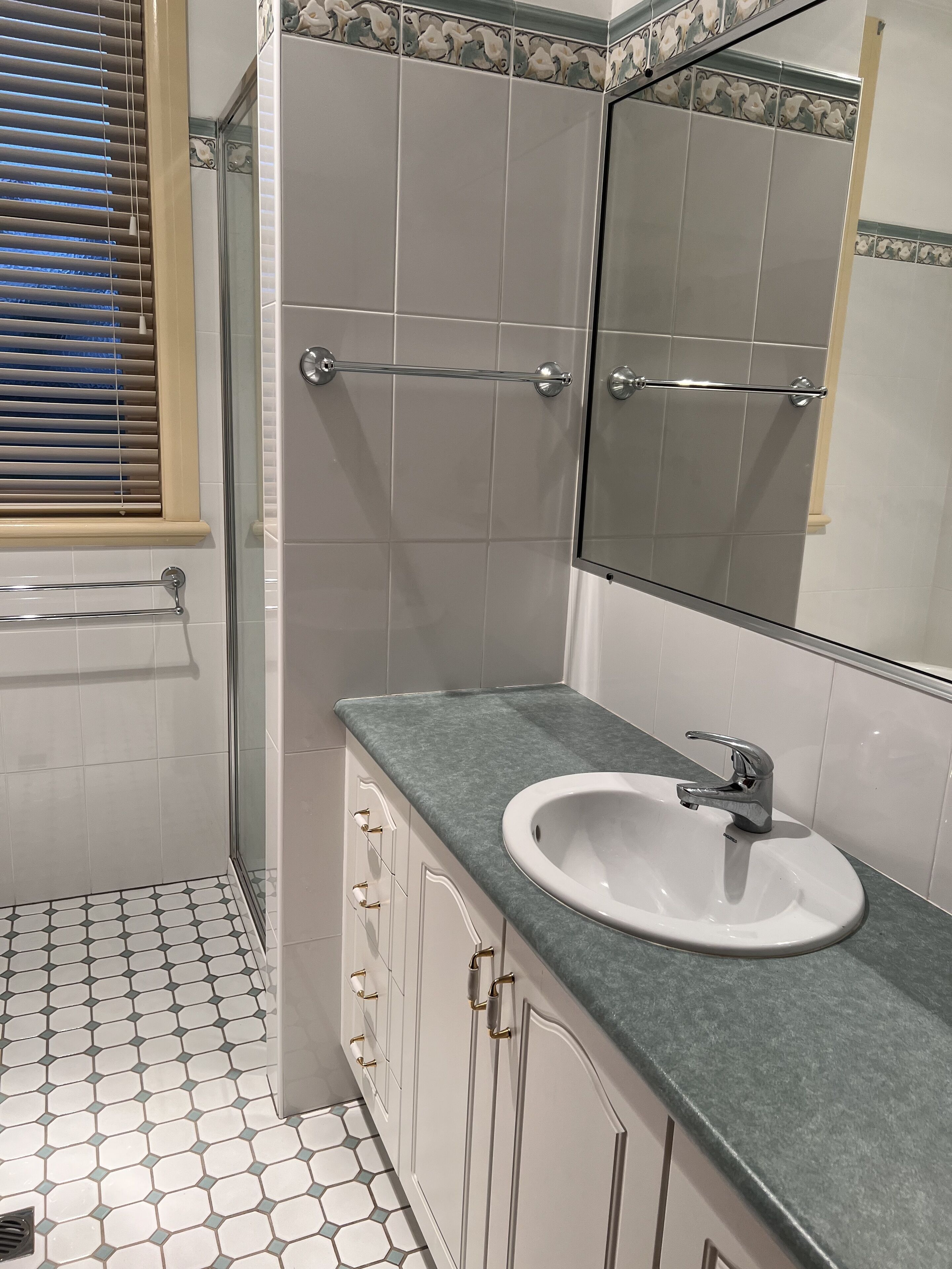 Experience the Luxury of Late Victorian era- 10mim from city center.