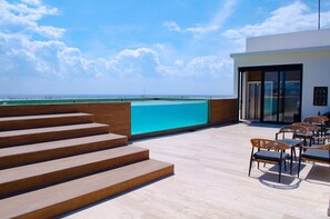 2 outdoor pools, free cabanas - Modern Pool View New Condo Gym Jacuzzi (Playa del Carmen)