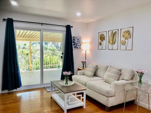 Spacious AC 2 BR Unit w/ Covered Deck