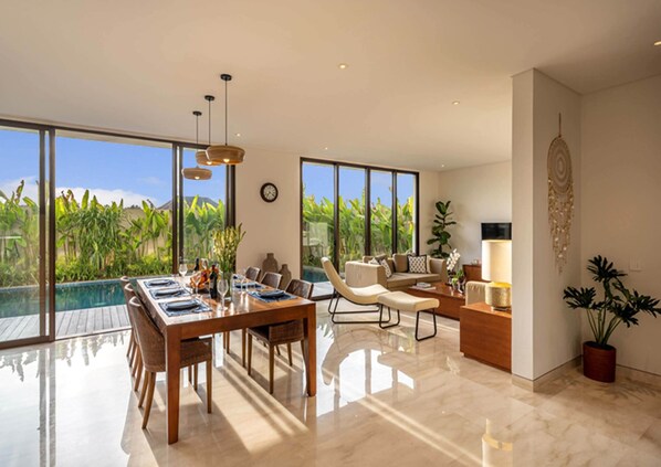 Interior - Svarga 3 Bedrooms Brand New Stylish Villa With Private Pool & Private Study Room (Ketewel)