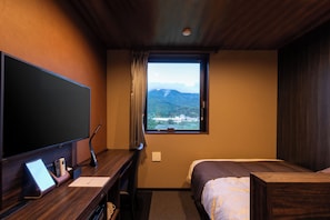 标准双人房, 无烟房 (Hakone view) | 办公桌、免费 WiFi、床单