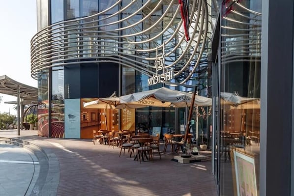 Exterior - Aya - Fancy One Bedroom Apartment in Downtown Dubai (Dubai)