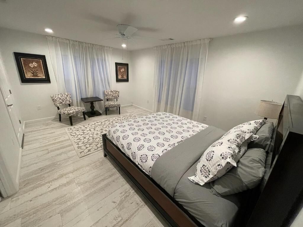 2 bedrooms, WiFi, bed sheets