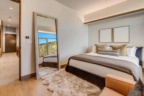 3 chambres, lit parapluie, Wi-Fi, draps fournis
