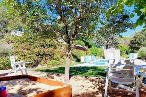 Property grounds - Spacious Villa in Saint-Nazaire (Saint Nazaire)