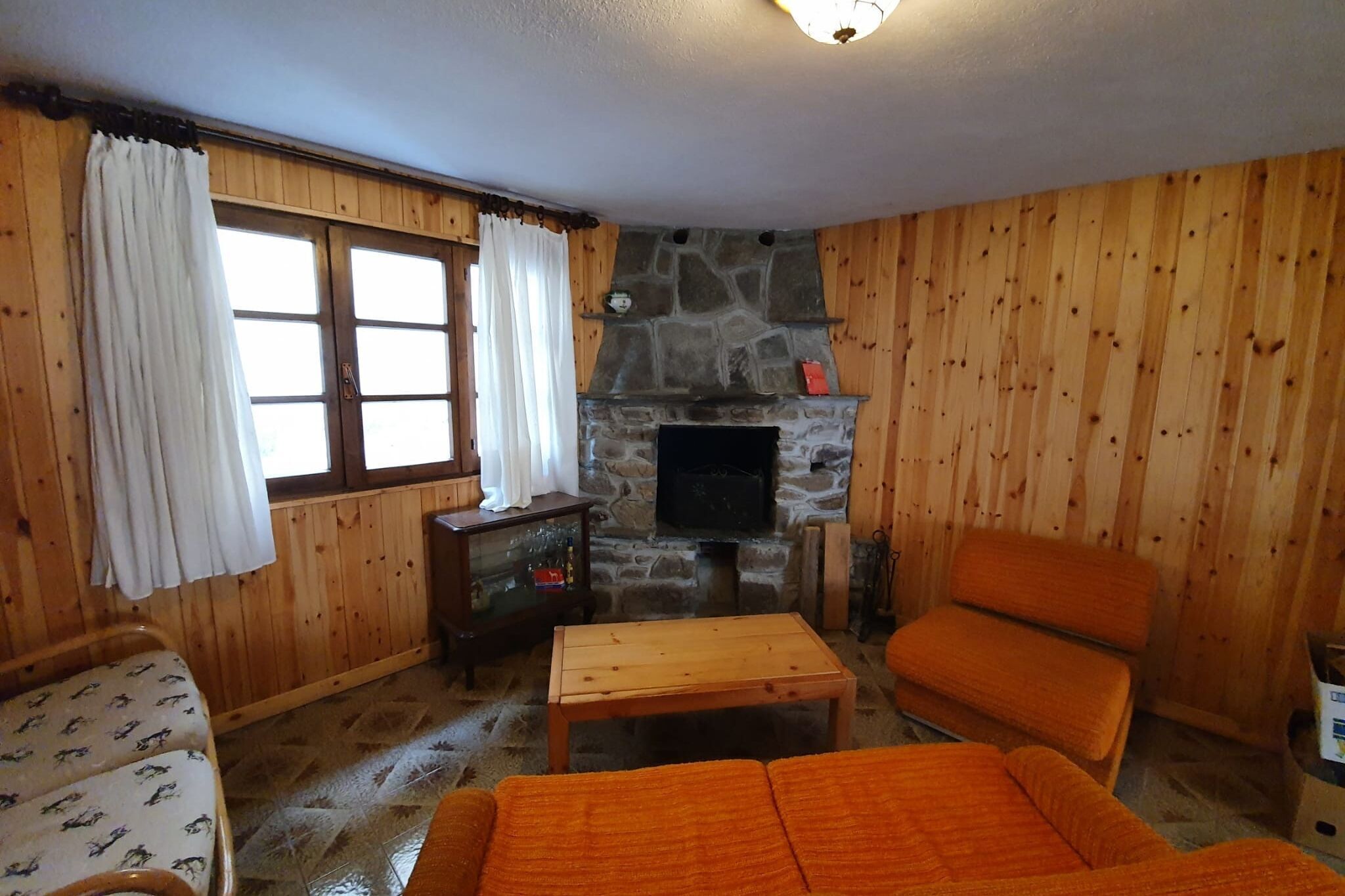 Stone apartment in Tortorella near the sea