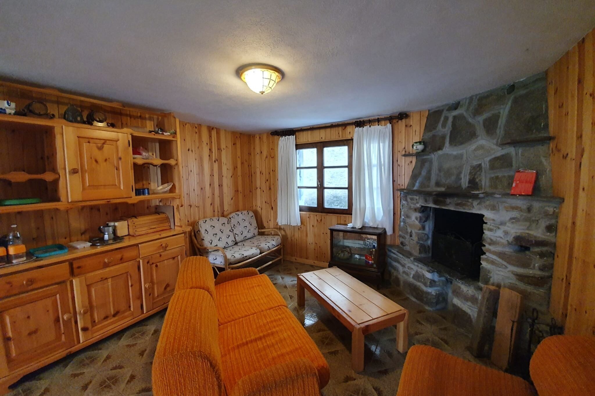 Stone apartment in Tortorella near the sea