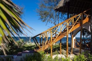 Double Room, Oceanfront | Garden