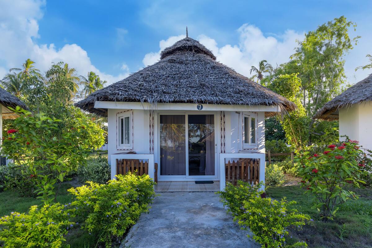 บังกะโล, วิวสวน | ตู้นิรภัยในห้องพัก, โต๊ะทำงาน, ห้องเก็บเสียง, เปล/เตียงเด็กอ่อน (ฟรี)