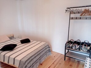 1 quarto