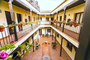 Terrace/patio - Hoteles del Sur (Seville)