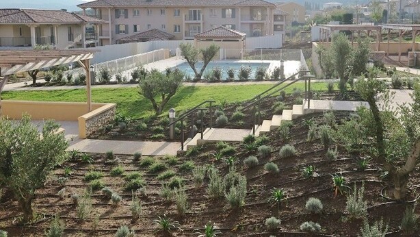 Pool - Stylish 2-Bedroom Apartment with Covered Terrace and Pool Access in La Croix Valmer (La Croix-Valmer)
