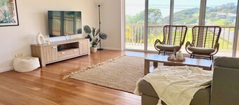 77 Underwood Road on beautiful One Mile Beach.