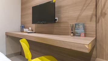 Superior Double Room | Desk, free WiFi, bed sheets