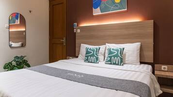 Superior Double Room | Desk, free WiFi, bed sheets