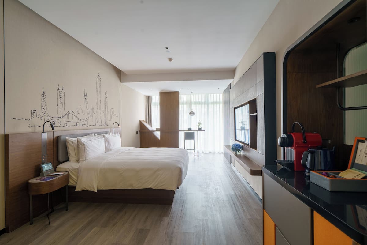 Superior Single Room | Premium bedding, blackout drapes, iron/ironing board, free WiFi