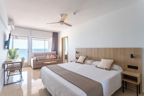 Familie studio, uitzicht op zee | Gratis wifi, beddengoed