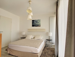 1 quarto
