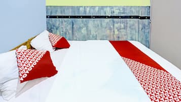 Standard Double Room | Bed sheets