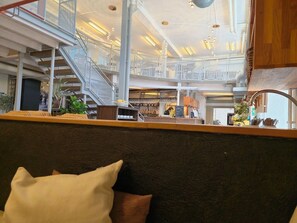 Food court - Norrqvarn Hotel & Resort by Vänerport (Lyrestad)