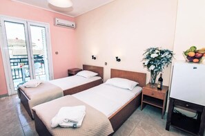 Twin Room | Free WiFi - Hotel Aura (Zakynthos)