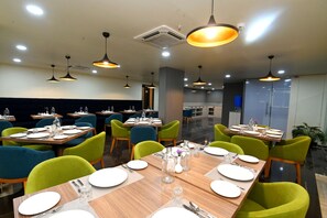 Restaurant - Regenta Inn Bannerghatta Bangalore (Bengaluru)