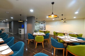Restaurant - Regenta Inn Bannerghatta Bangalore (Bengaluru)